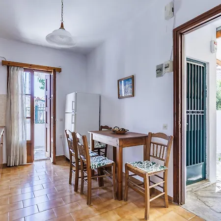 Balou Apartment Skopelos Town Exterior photo