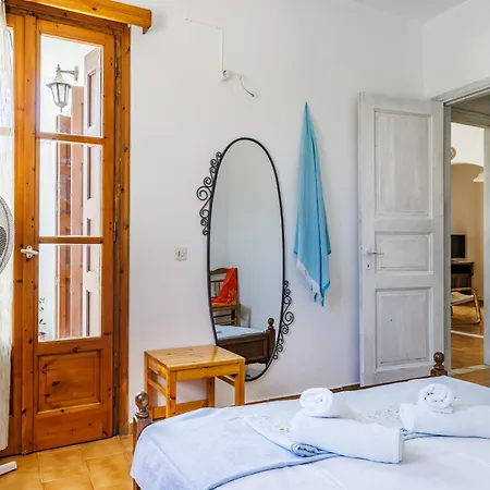 Balou Apartment Skopelos Town Exterior photo
